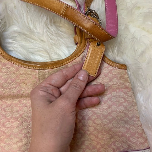 Pink coach bag - Picture 8 of 8